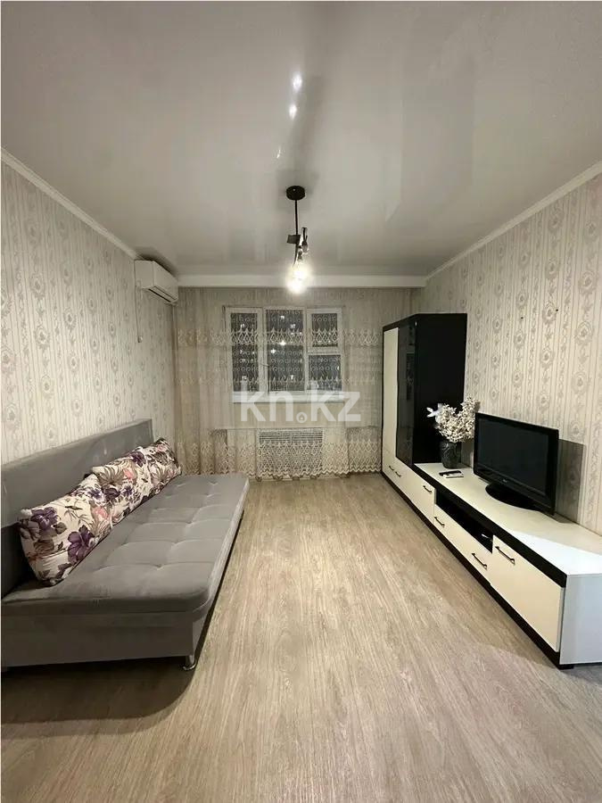 Продажа 1-комнатной квартиры, 37 м², ул. Туркестан, дом  4 в Астане