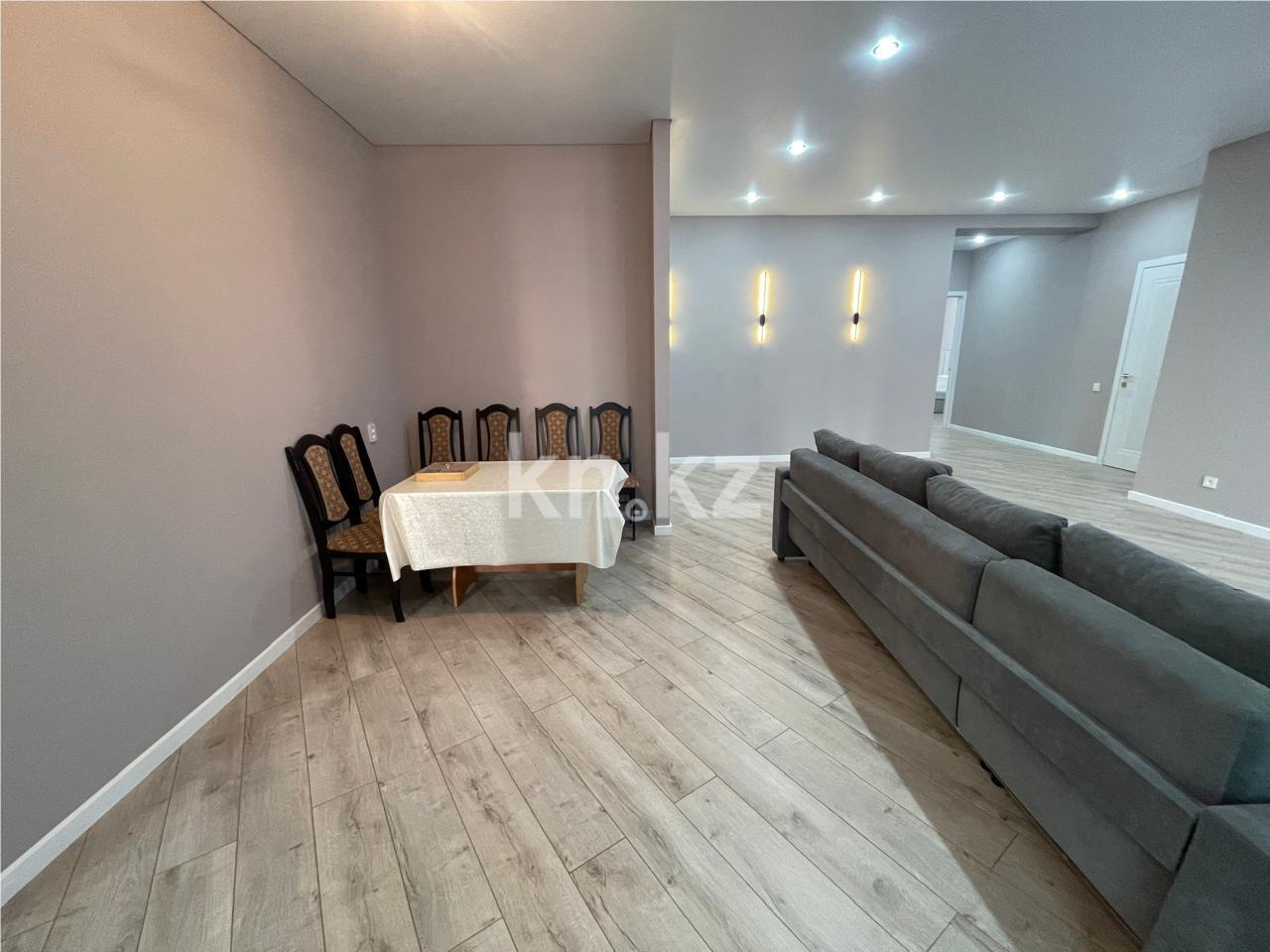 Продажа 4-комнатной квартиры, 115 м², ул. Букетова - Продажа  четырехкомнатных квартир в Караганде фото 6 из 21