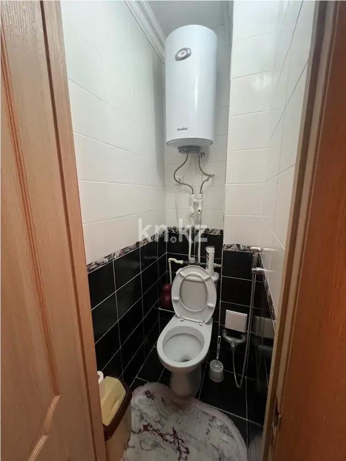 Продажа 3-комнатной квартиры, 68 м², мкр-н Гульдер-1, дом  2 в Караганде - фото 4