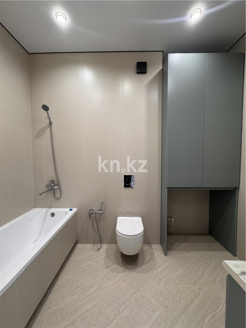 Продажа 3-комнатной квартиры, 114 м² в Караганде - фото 25