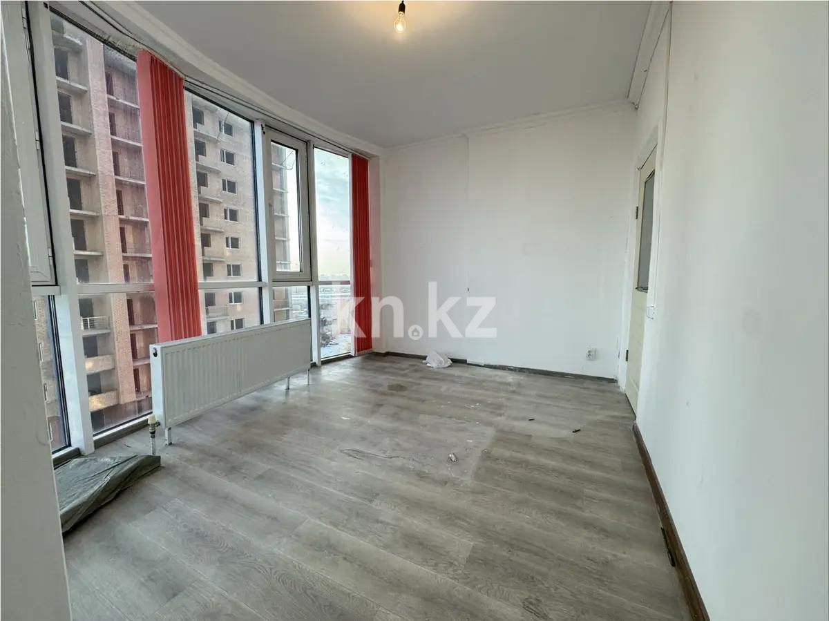 Продажа 3-комнатной квартиры, 75 м², ул. Тулебаева, дом  1 - Продажа  трехкомнатных квартир в Астане фото 1 из 4