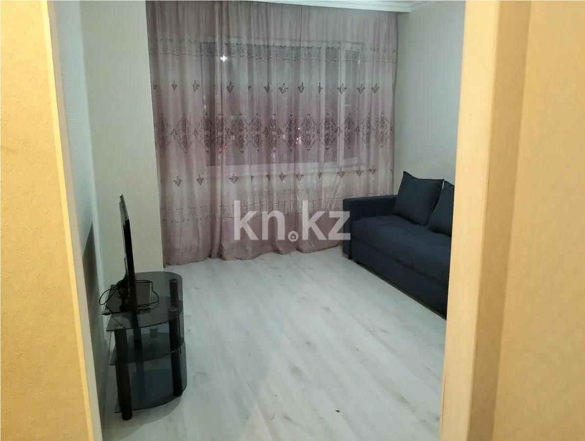 Продажа 1-комнатной квартиры, 40 м², пр. Кошкарбаева, дом  45а - Продажа квартир в Астане фото 1 из 3