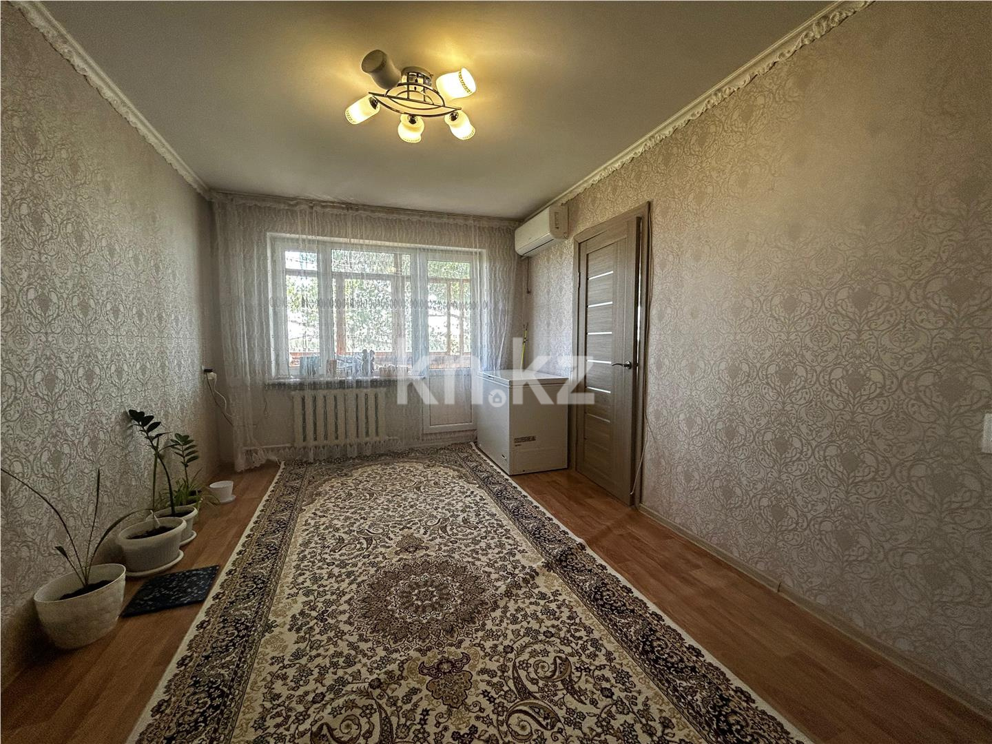 Продажа 2-комнатной квартиры, 45 м², пр. Н. Абдирова - Продажа  двухкомнатных квартир в Караганде фото 1 из 13