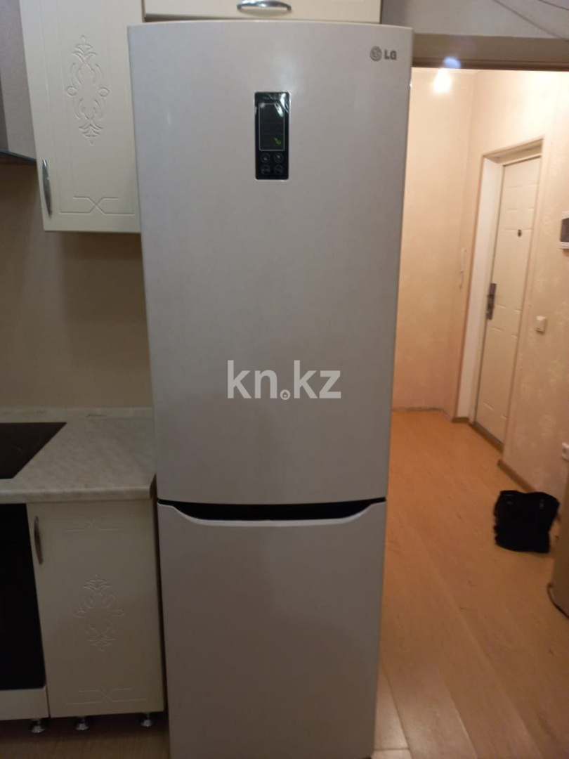 Аренда 1-комнатной квартиры, 35 м² - Аренда квартир помесячно в р-не Сарайшык Астаны фото 9 из 10