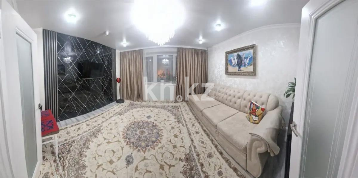 Продажа 3-комнатной квартиры, 65 м², ул. Язева, дом  10 - Продажа  трехкомнатных квартир в Караганде фото 1 из 7