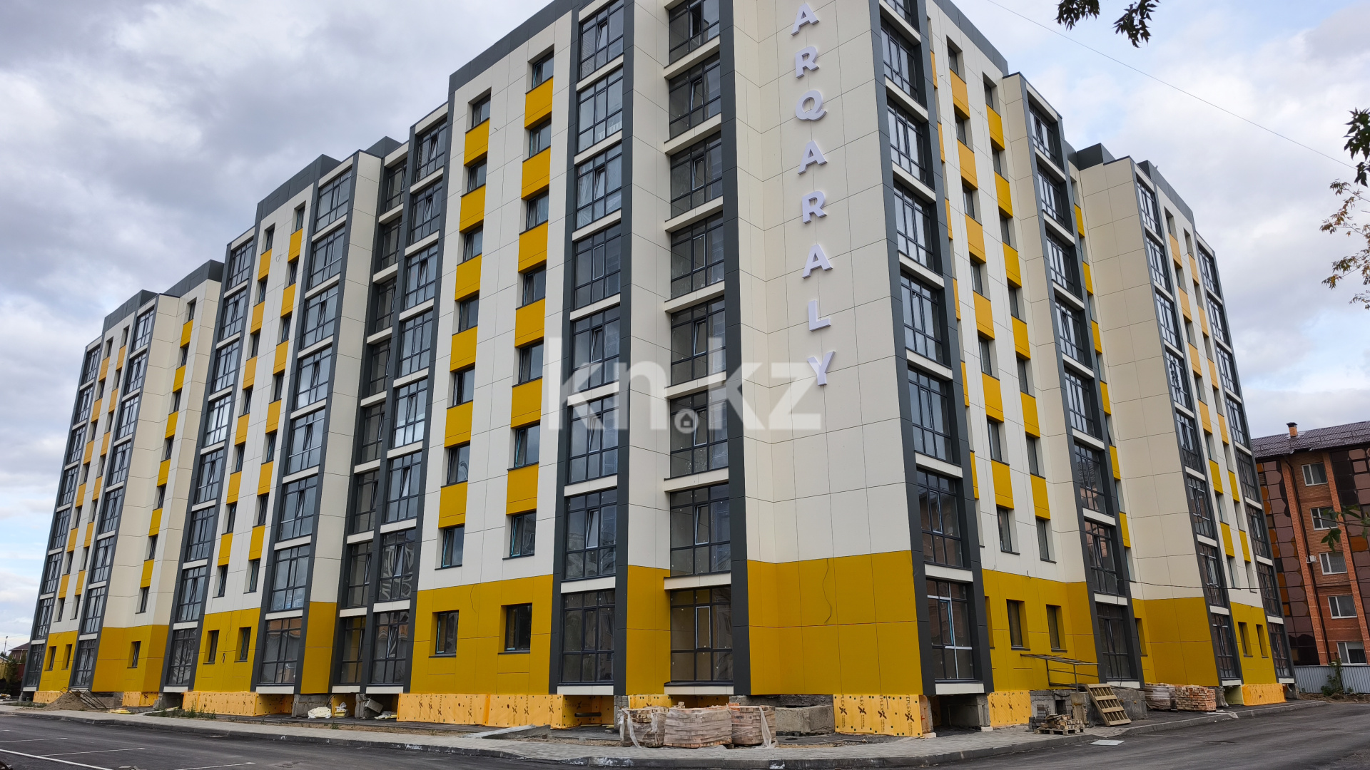 Продажа 3-комнатной квартиры, 76 м², ул. Муканова в Караганде - фото 10 Продажа 3-комнатной квартиры, 76 м², ул. Муканова в Караганде - фото 10