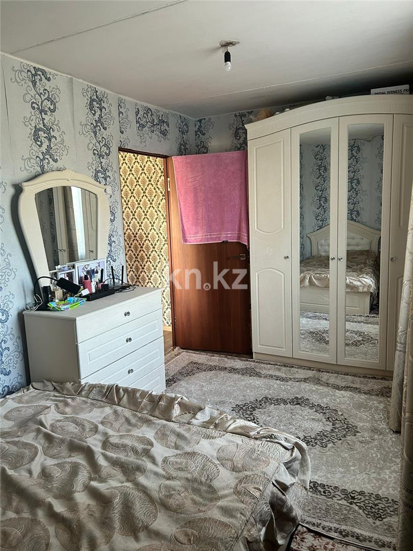 Продажа 2-комнатной квартиры, 40 м², мкр-н 13 в Караганде - фото 3