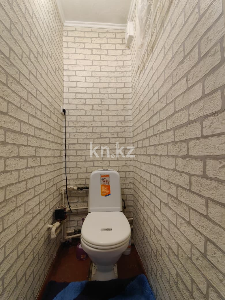 Продажа 2-комнатной квартиры, 45 м², мкр-н 6, дом  3 в Караганде - фото 20