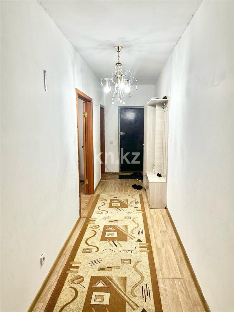 Продажа 3-комнатной квартиры, 94 м², мкр-н Голубые Пруды в Караганде - фото 10
