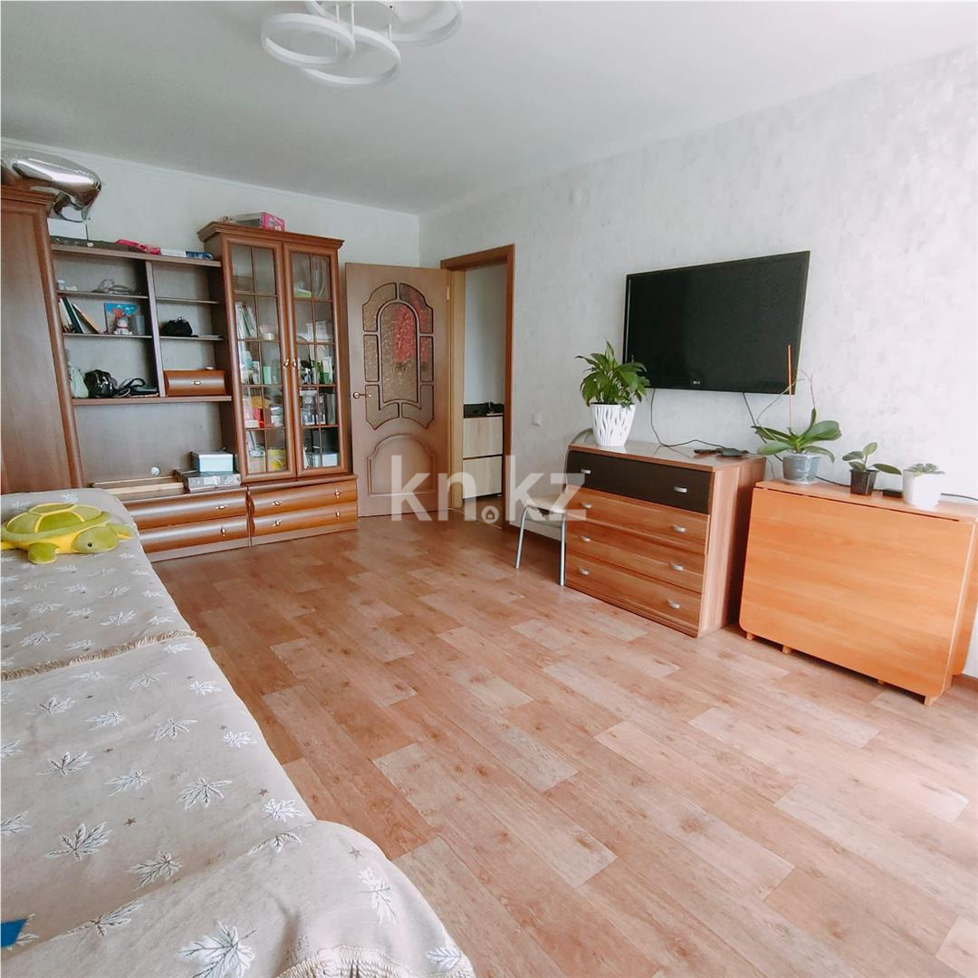 Продажа 2-комнатной квартиры, 49 м², ул. Муканова - Продажа квартир в Караганде с фото фото 2 из 10