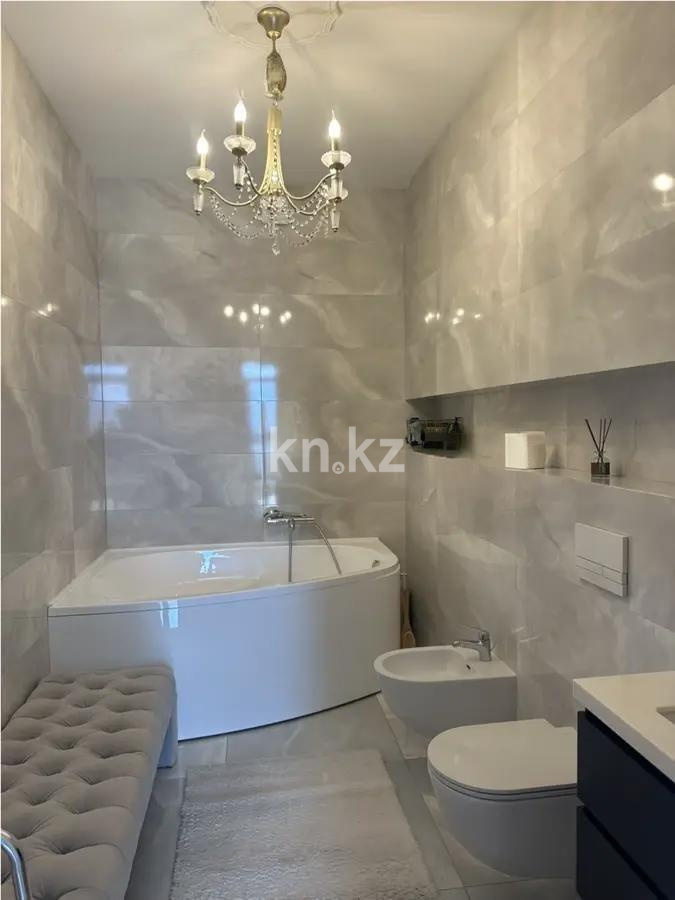 Продажа 3-комнатной квартиры, 129 м² в Алматы
