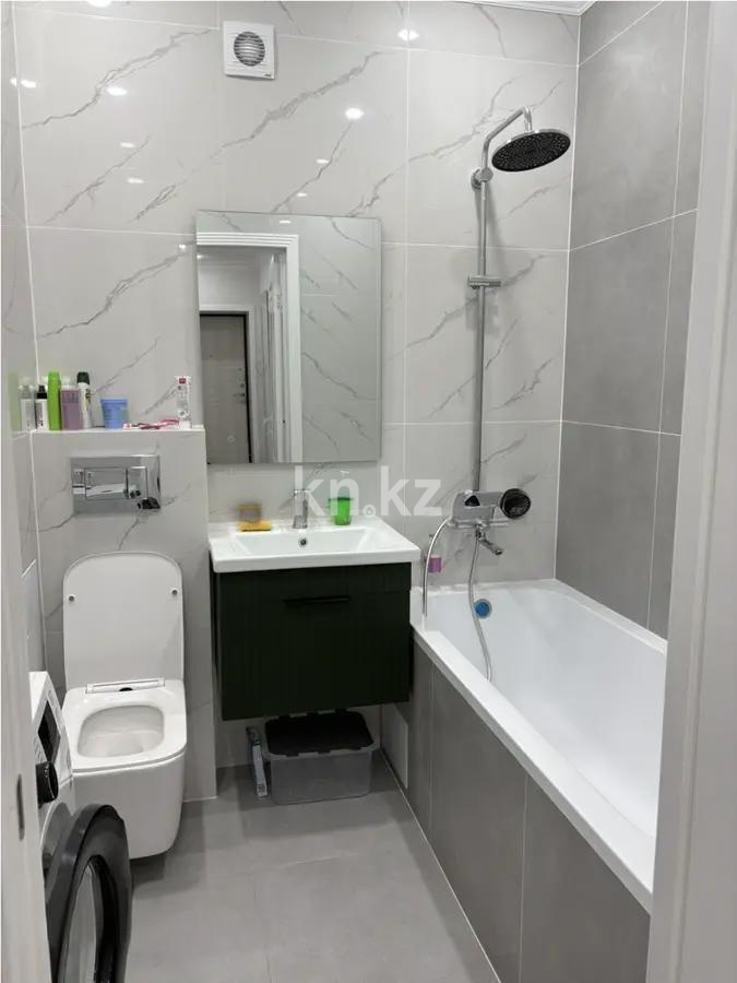 Продажа 2-комнатной квартиры, 60 м², ул. Азербаева, дом  20 в Астане - фото 4