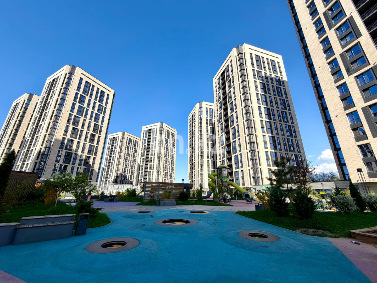 Продажа 3-комнатной квартиры, 107 м² в Алматы - фото 23