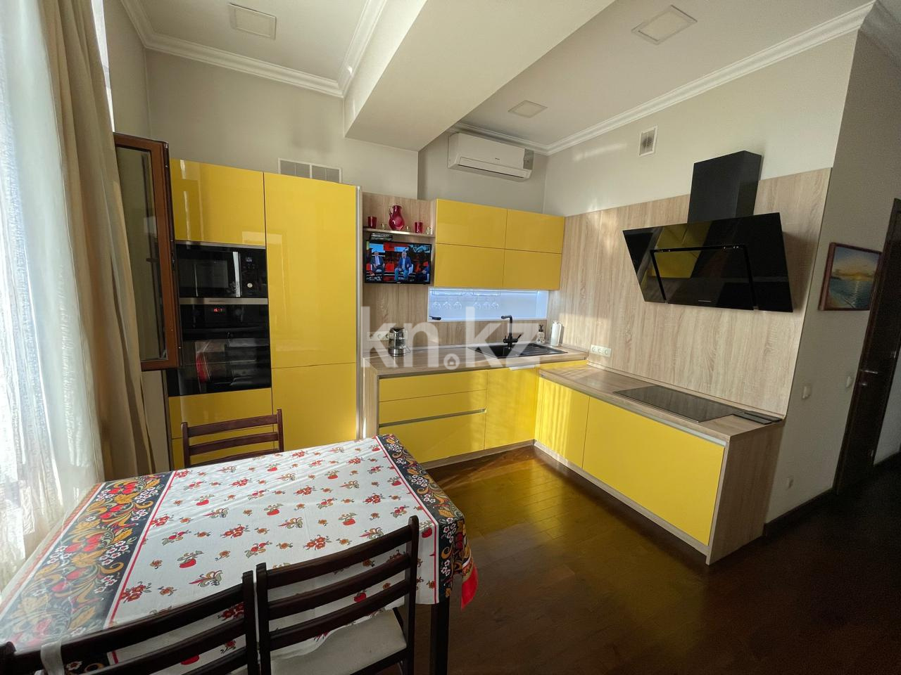 Аренда 2-комнатной квартиры, 70 м², ул. Абдуллиных, дом  28/1 - ул. Гоголя - Аренда  двухкомнатных квартир помесячно в Алматы без посредников с фото фото 2 из 14