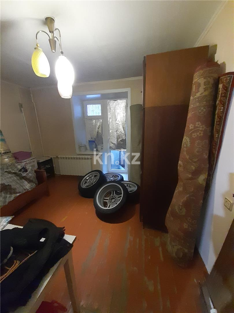 Продажа 3-комнатной квартиры, 61 м², ул. Крылова, дом  38 в Караганде - фото 3