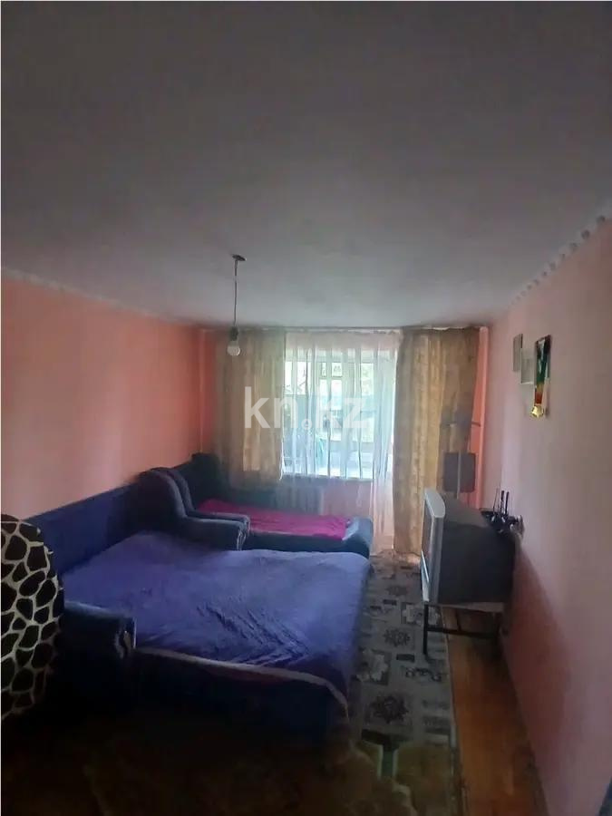 Продажа 2-комнатной квартиры, 43 м², мкр-н 13, дом  36 в Караганде - фото 2