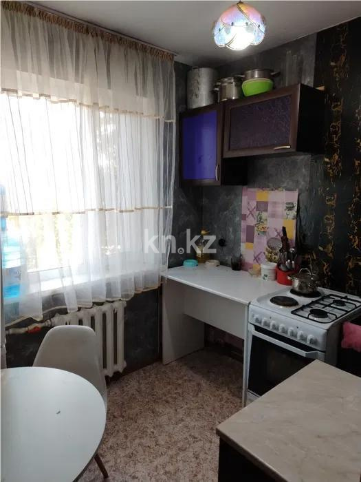 Продажа 3-комнатной квартиры, 50 м², мкр-н 14, дом  47 в Караганде - фото 5
