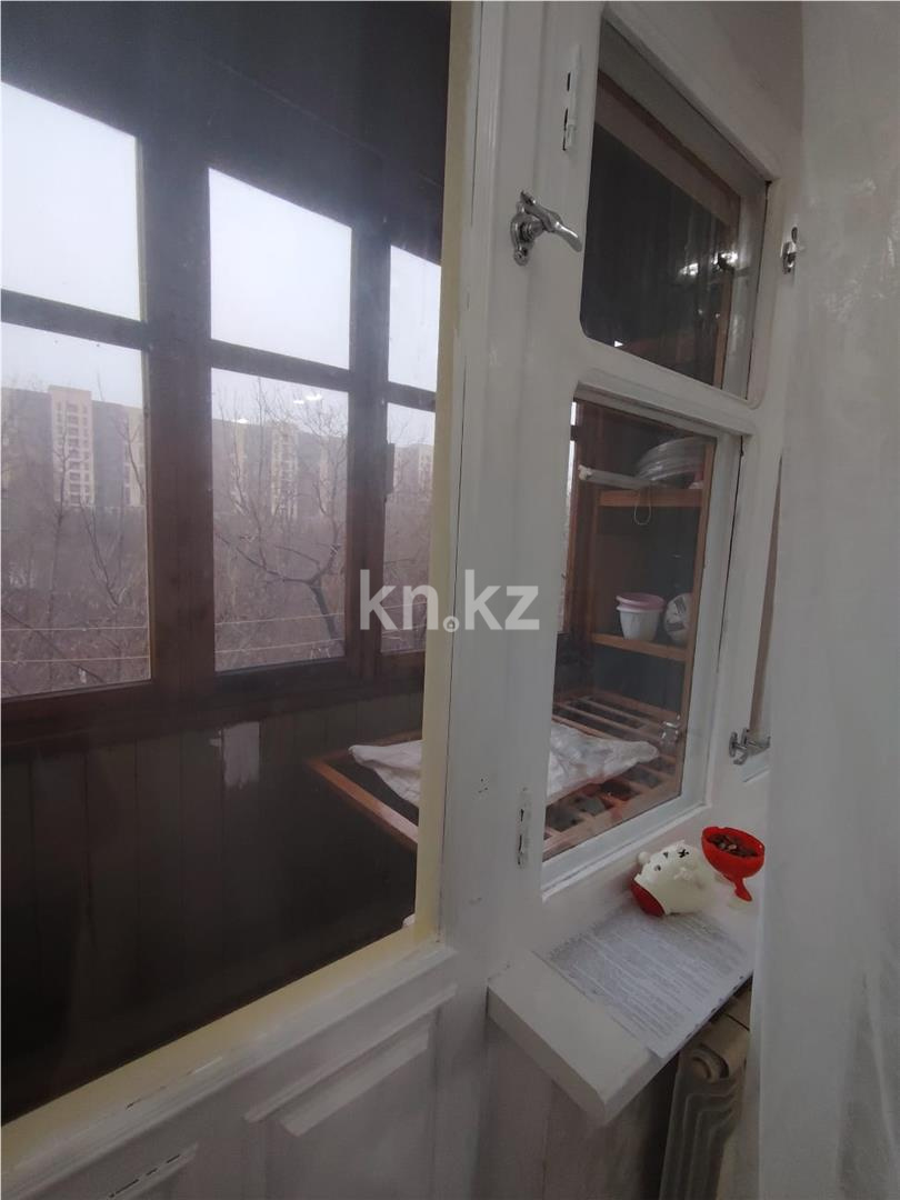 Продажа 4-комнатной квартиры, 62 м², ул. Язева в Караганде - фото 16