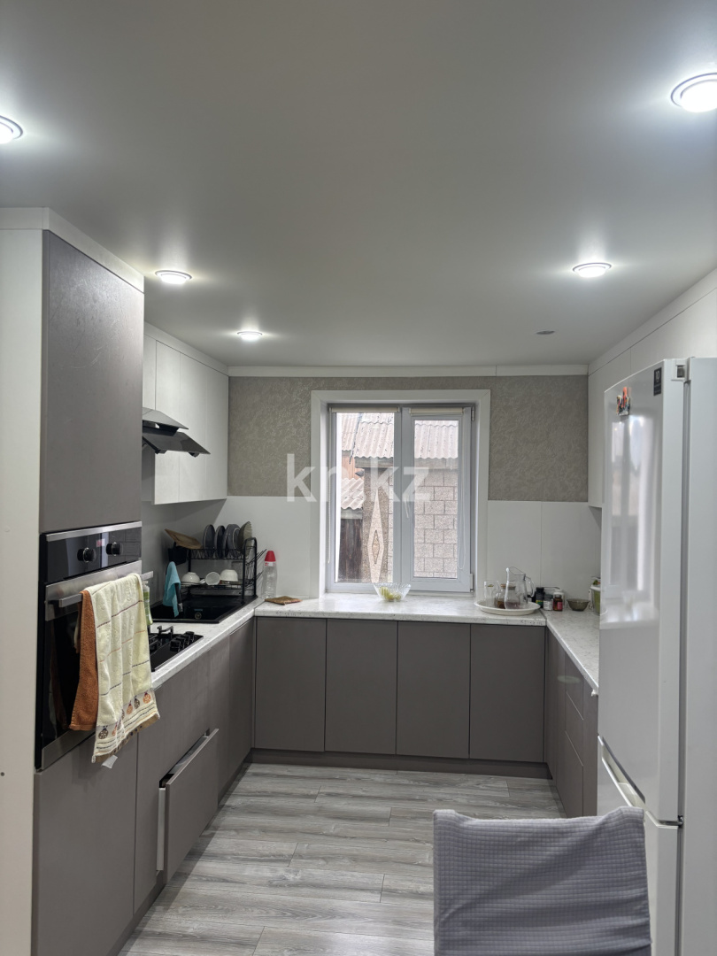 Продажа 5-комнатного дома, 150 м², Байтурсынова, дом  19 - Продажа домов, коттеджей в Карагандинской области фото 8 из 15