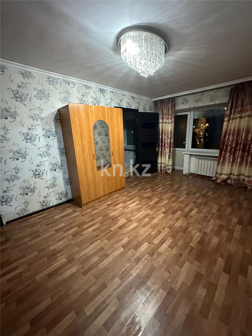 Продажа 2-комнатной квартиры, 46 м², ул. Зелинского - Продажа квартир в Караганде фото 1 из 8