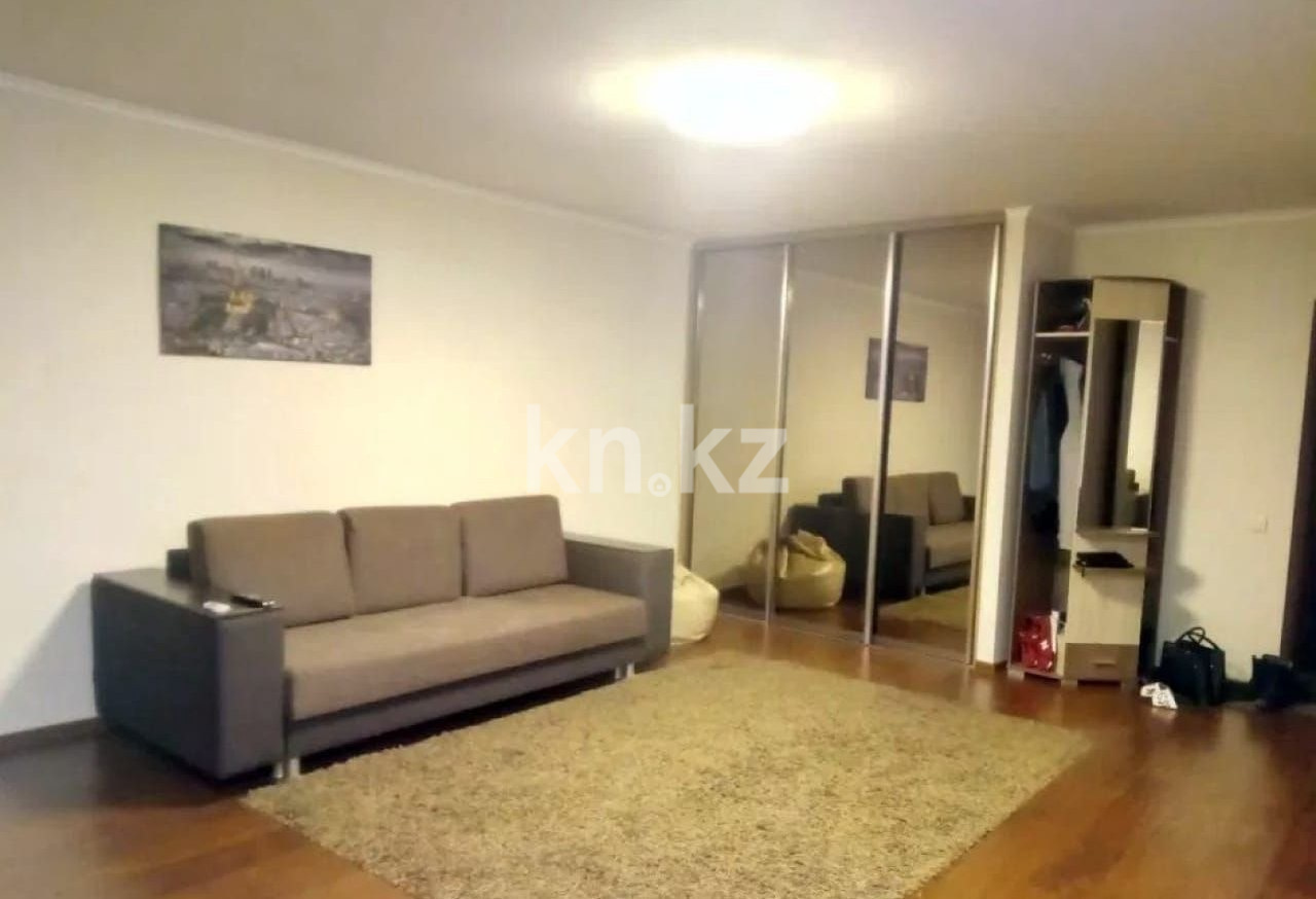 Аренда 1-комнатной квартиры, 38 м² - Аренда однокомнатных квартир помесячно в Казахстане фото 1 из 2