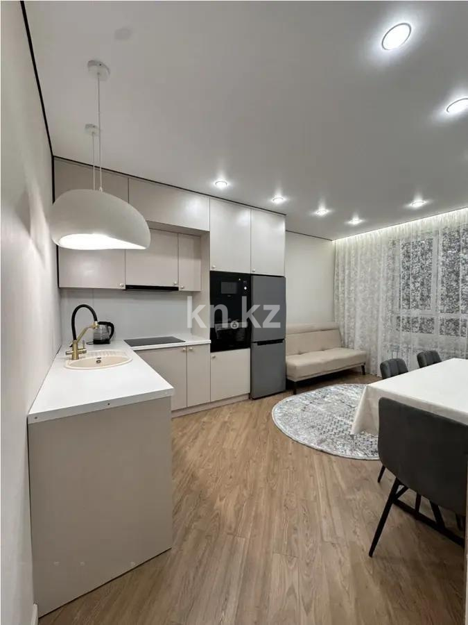 Продажа 2-комнатной квартиры, 52.5 м², ул. Жандосова, дом  94а в Алматы - фото 2