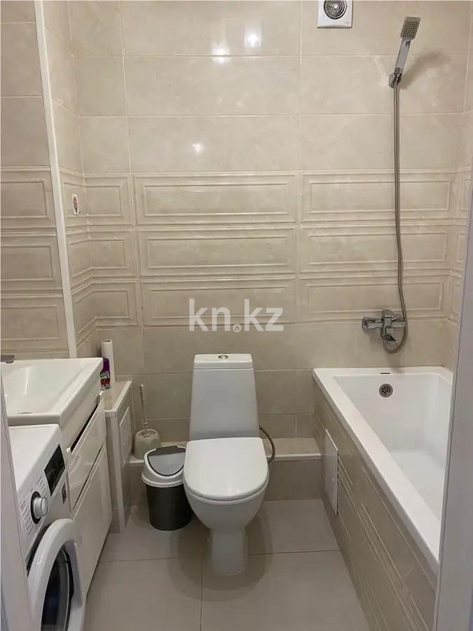 Продажа 1-комнатной квартиры, 42 м², пр. Мангилик Ел, дом  30/1 в Астане - фото 3