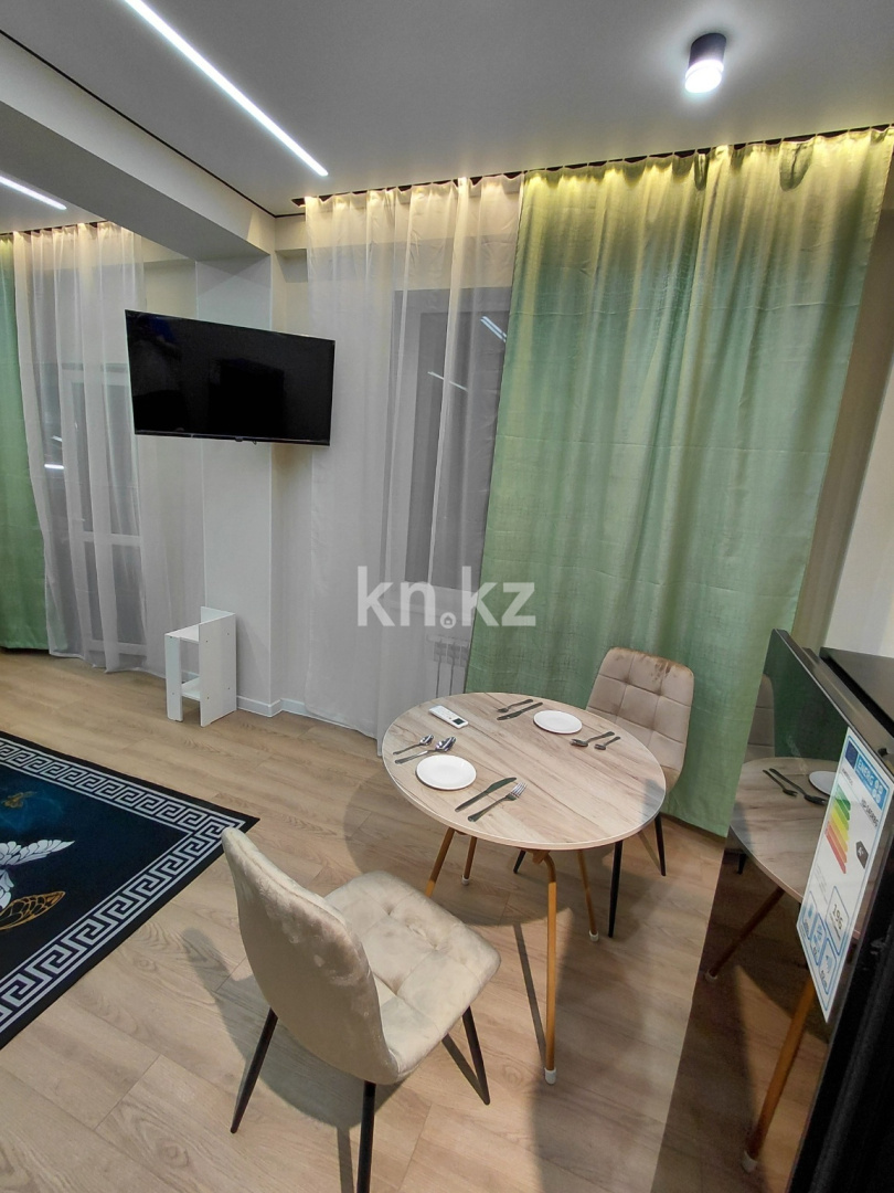 Аренда 1-комнатной квартиры, 35 м² - Аренда квартир помесячно в Алматы фото 1 из 16