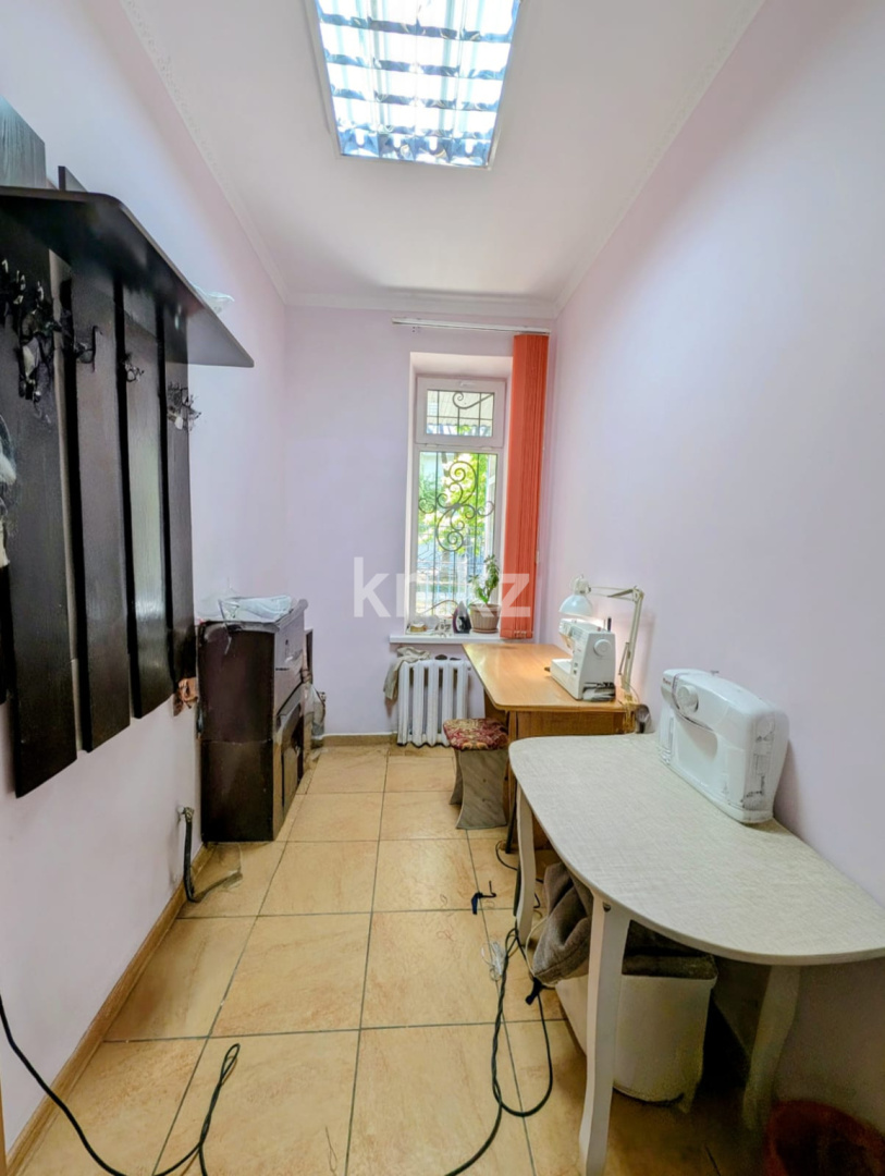 Продажа , 111.4 м², ул. Карбышева, дом  62 - Продажа жилой и коммерческой недвижимости в Уральске фото 28 из 37