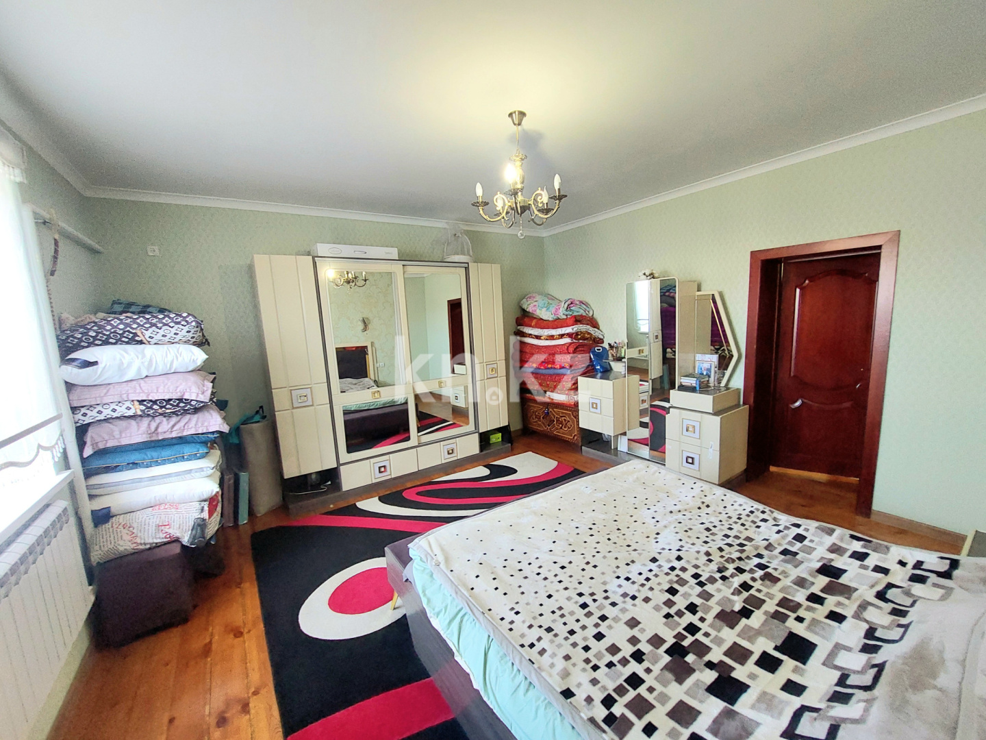 Продажа 6-комнатного дома, 252 м², ул. Сырым батыра, дом  64 - Продажа квартир в Шымкенте фото 7 из 40