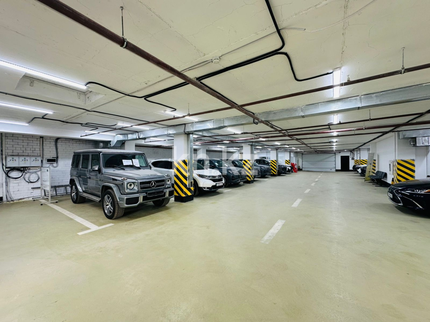 Продажа помещения, 600 м² - Продажа офисных и торговых помещений в Казахстане фото 1 из 13