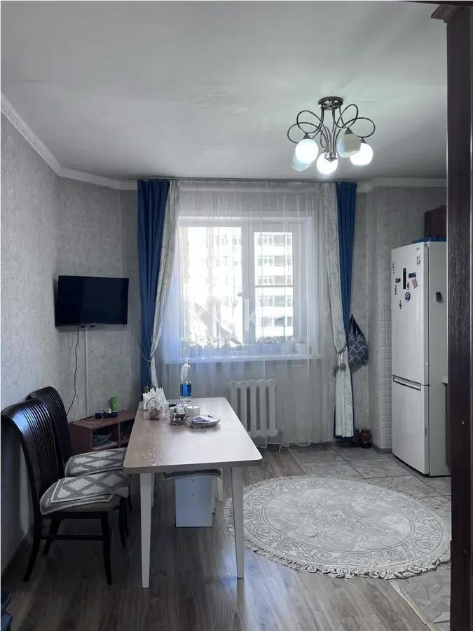 Продажа 2-комнатной квартиры, 76 м², пр. Богенбай батыра, дом  24/1 в Астане - фото 3