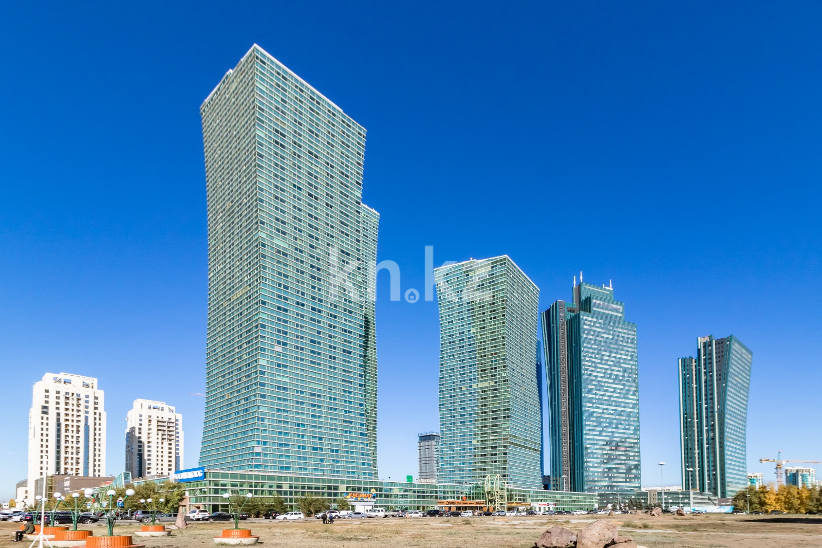 Аренда 4-комнатной квартиры посуточно, 156 м², ул. Достык, дом  5 - Аренда квартир посуточно в Астане без посредников фото 24 из 24