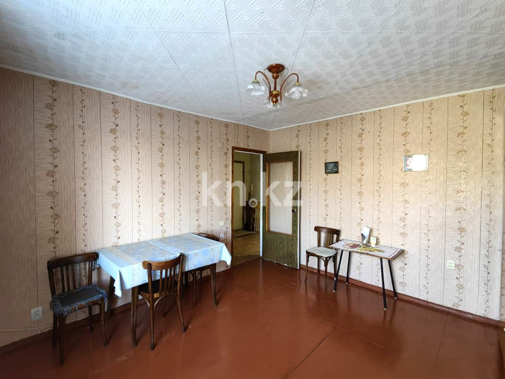Продажа 2-комнатной квартиры, 47 м², Жекебаева, дом  125 в Караганде - фото 4