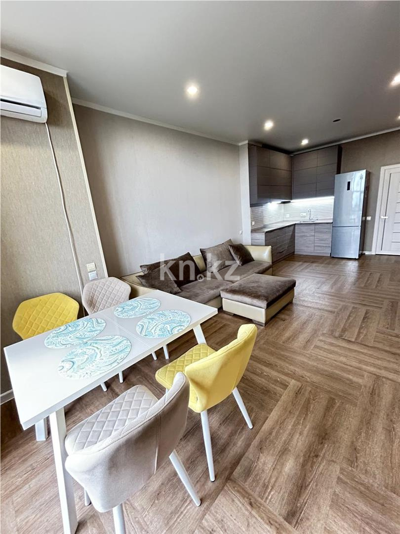 Продажа 2-комнатной квартиры, 65 м², ул. Алиханова, дом  37/4 - Продажа квартир в Караганде фото 20 из 32