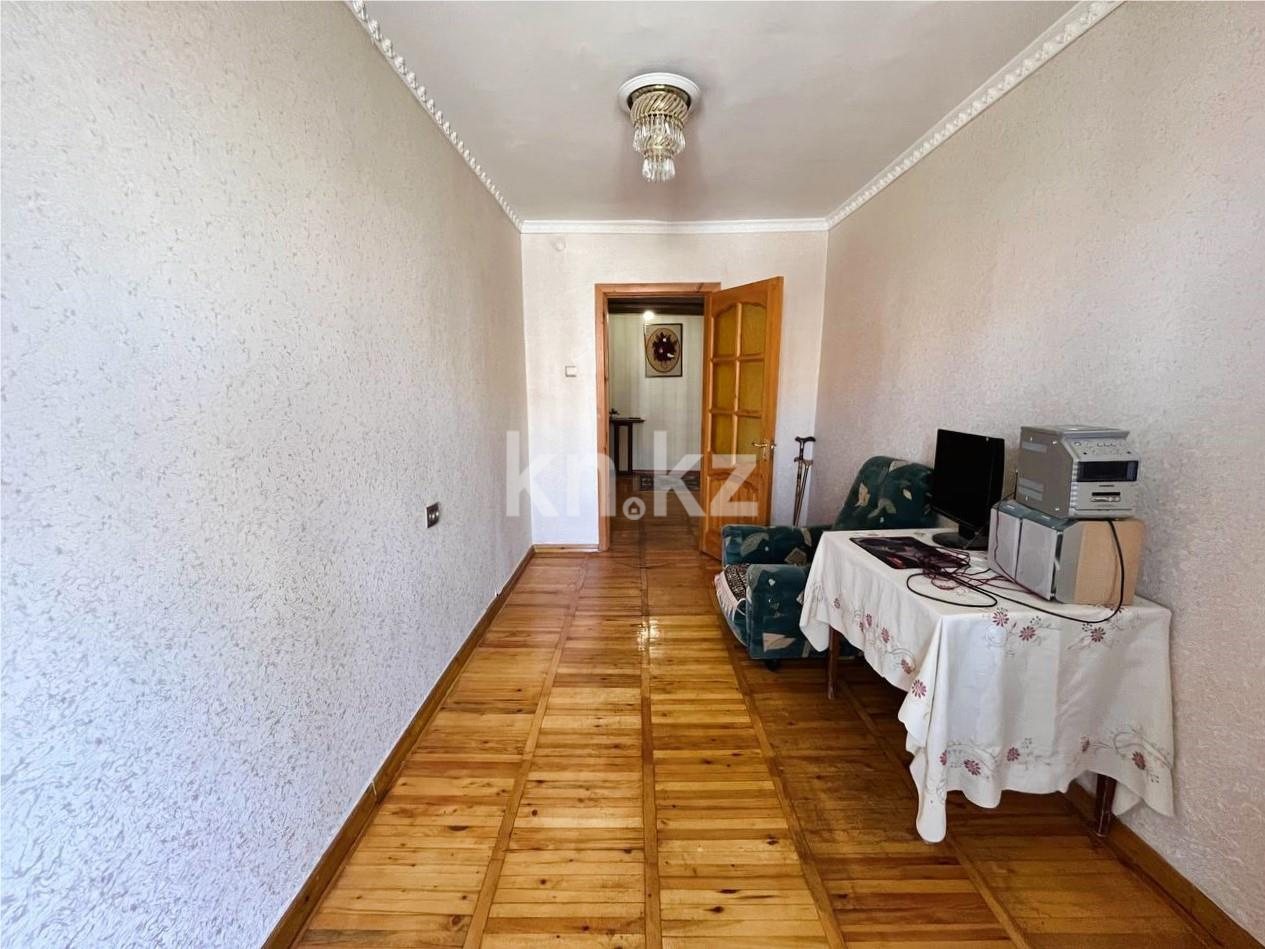 Продажа 5-комнатной квартиры, 110 м² в Караганде - фото 4