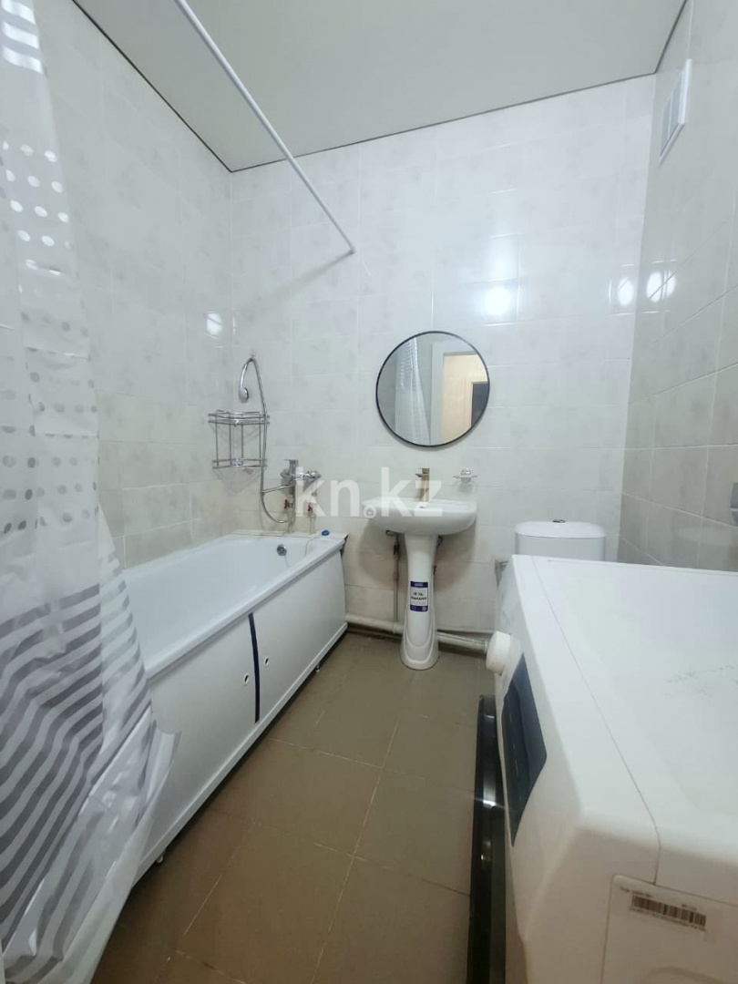 Продажа 2-комнатной квартиры, 51 м² в Алматы - фото 14