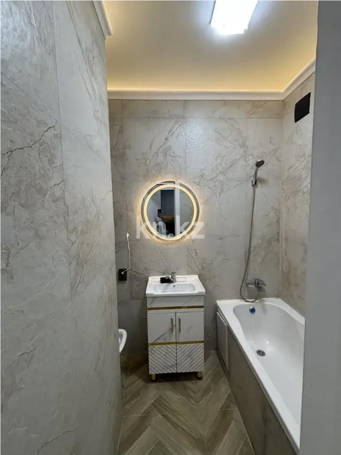 Продажа 1-комнатной квартиры, 35 м², мкр-н Жулдыз-1, дом  1 - Продажа квартир в Алматы фото 3 из 8