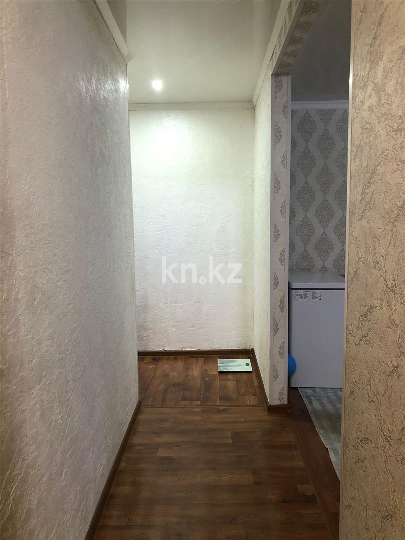 Продажа 2-комнатной квартиры, 46 м², мкр-н 12 - Продажа  двухкомнатных квартир в Караганде фото 7 из 8