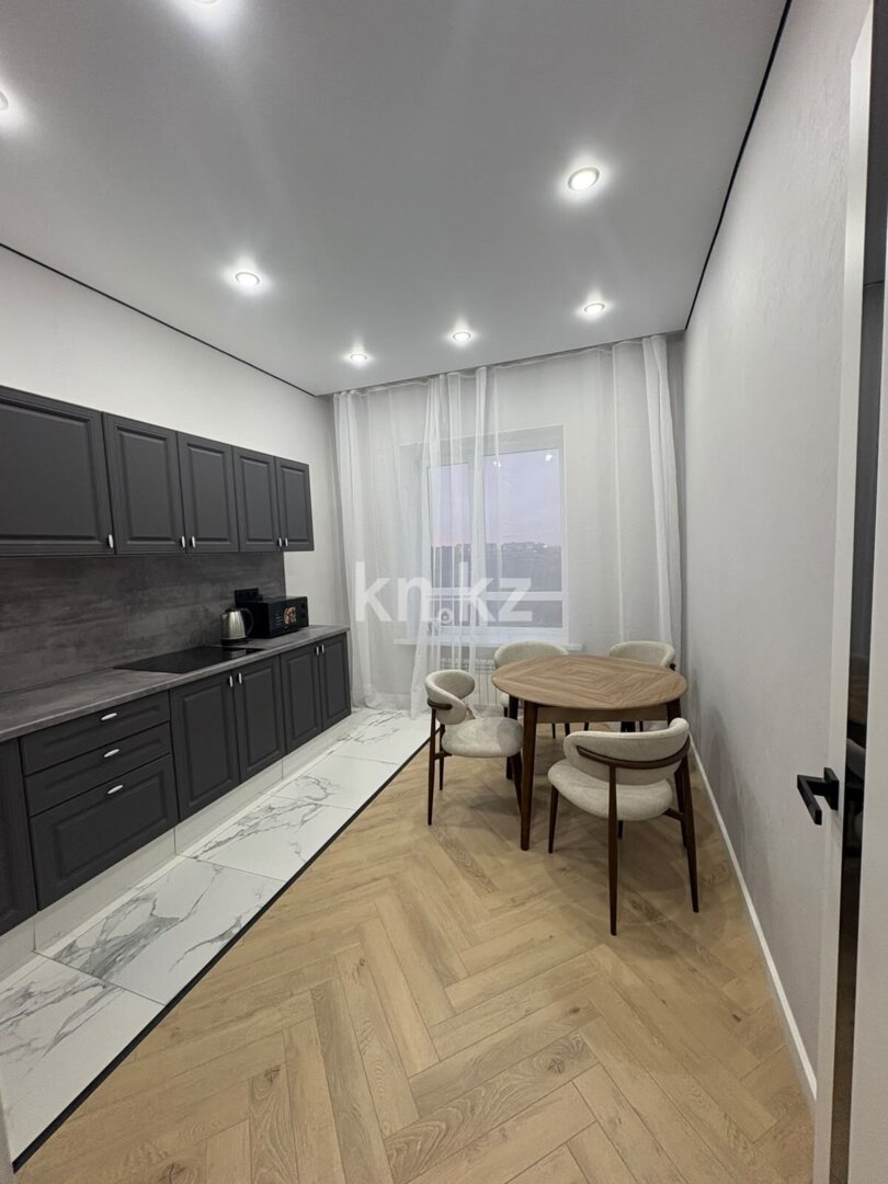 Аренда 2-комнатной квартиры, 60 м² в Астане