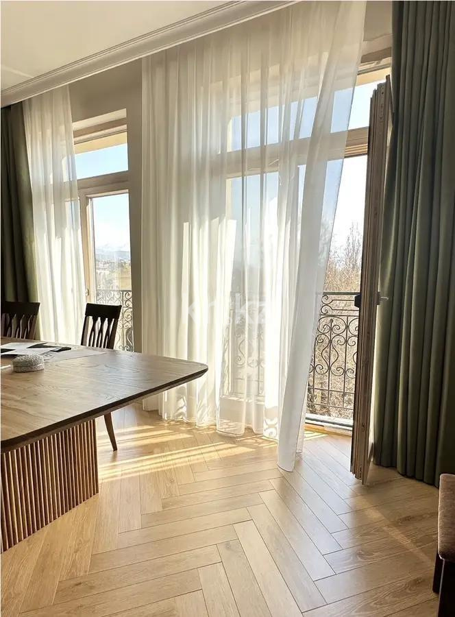 Продажа 4-комнатной квартиры, 220 м², ул. Рубинштейна, дом  21а - Продажа  четырехкомнатных квартир в новостройках Алматы без посредников с фото фото 1 из 5
