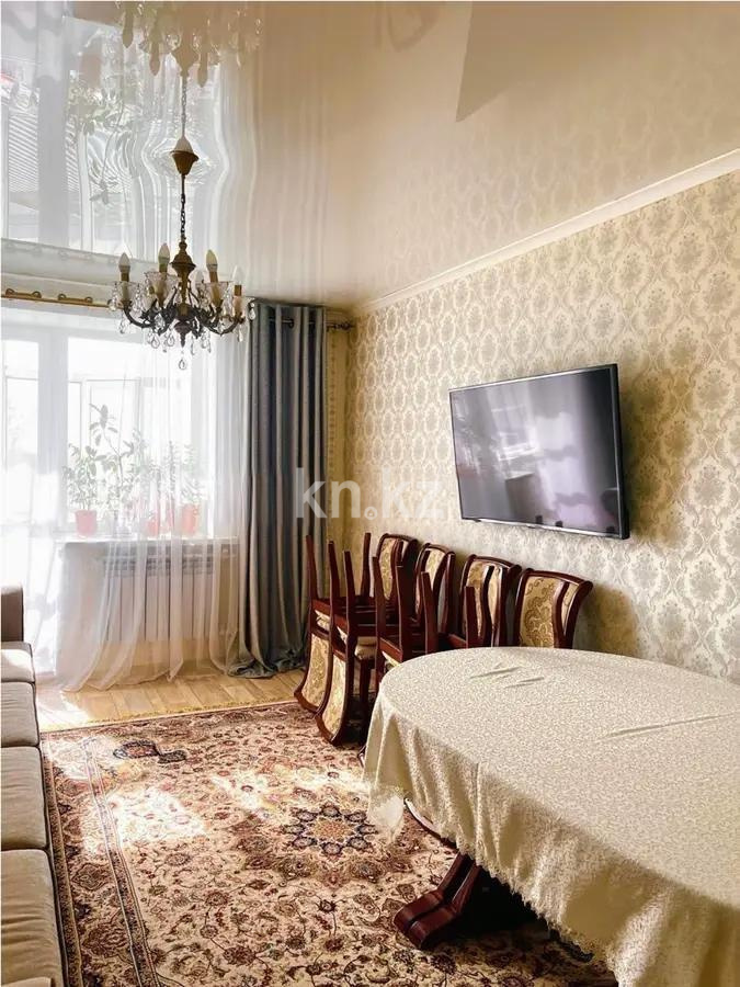 Продажа 4-комнатной квартиры, 74 м², мкр-н Мамраева (Восток-5), дом  20 - Продажа квартир в Караганде фото 1 из 6