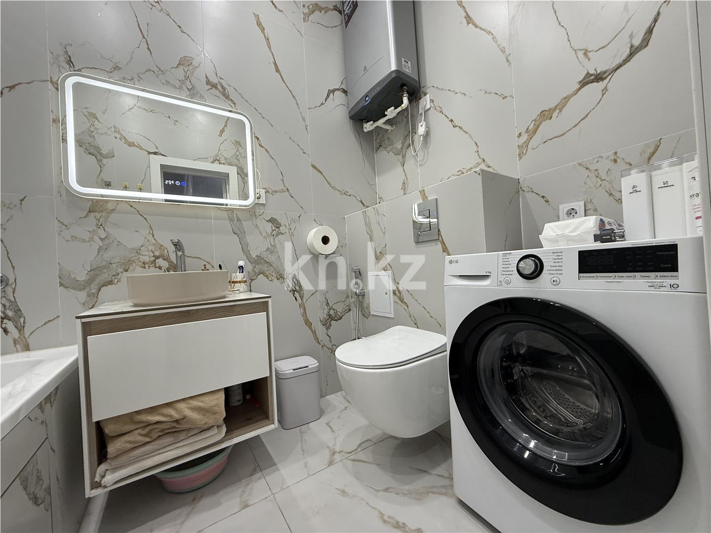 Продажа 2-комнатной квартиры, 65 м², ул. Ашимова, дом  21 блок А - Продажа квартир в Караганде фото 19 из 23