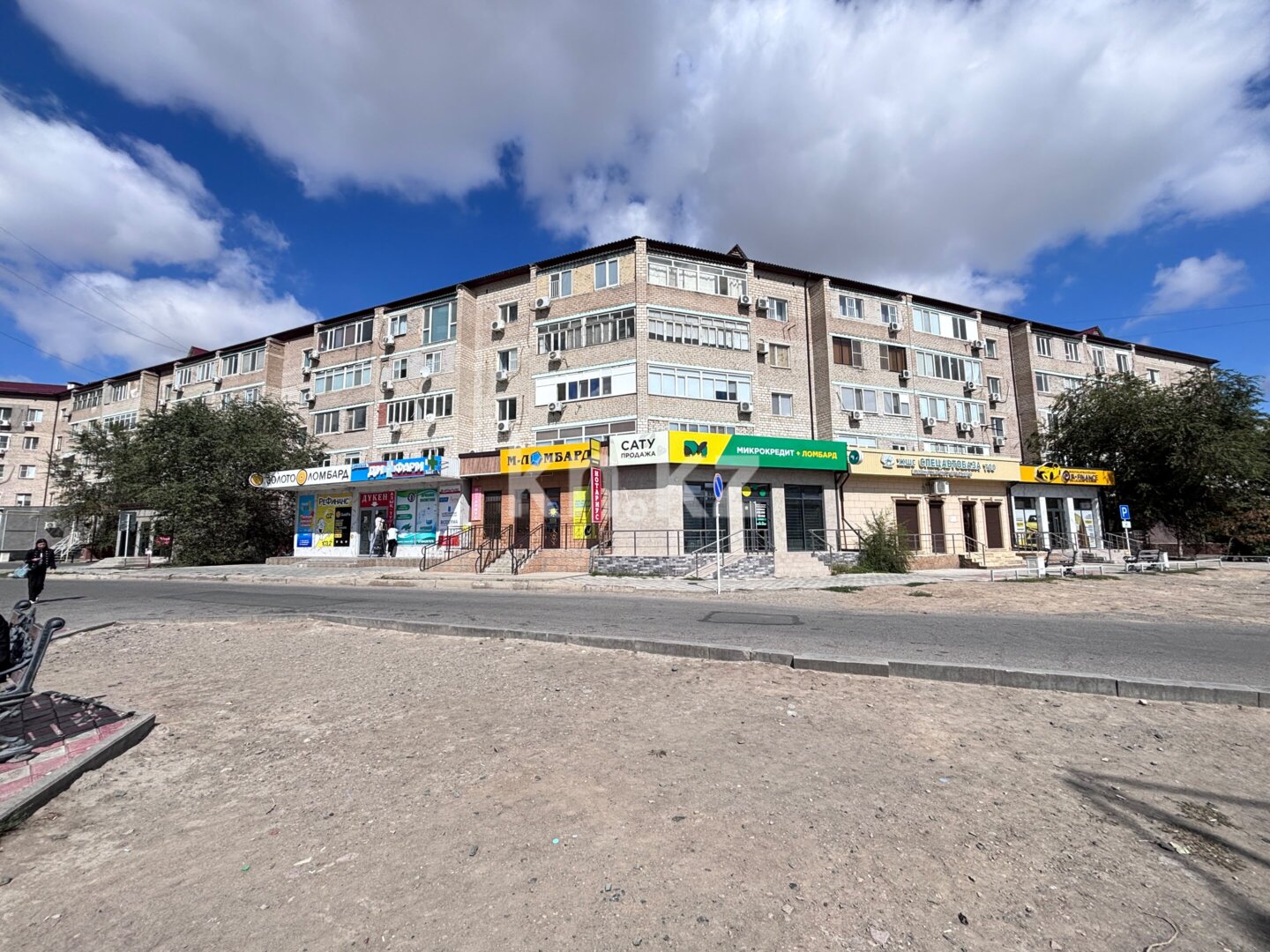 Продажа 3-комнатной квартиры, 87.1 м² в Атырау - фото 37