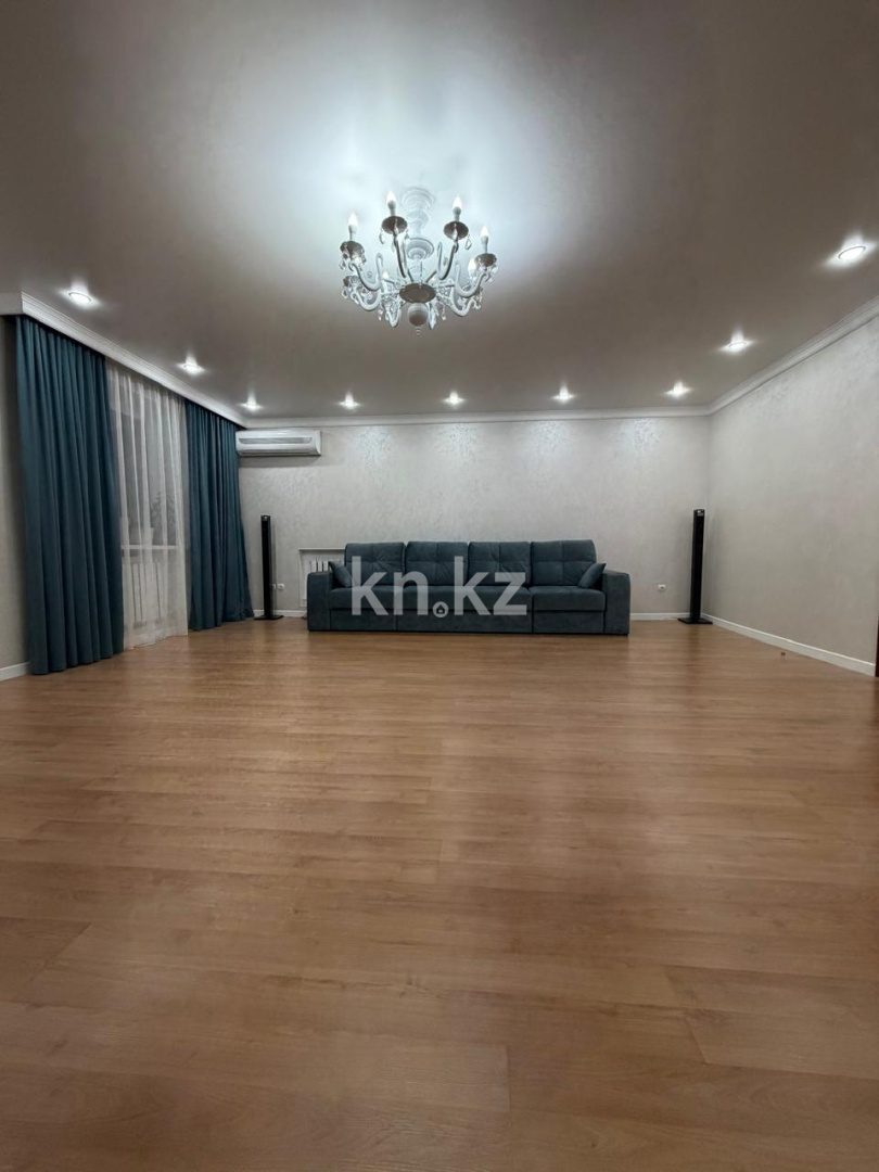 Продажа 8-комнатной квартиры, 220 м² - Продажа недвижимости в Актау фото 1 из 5