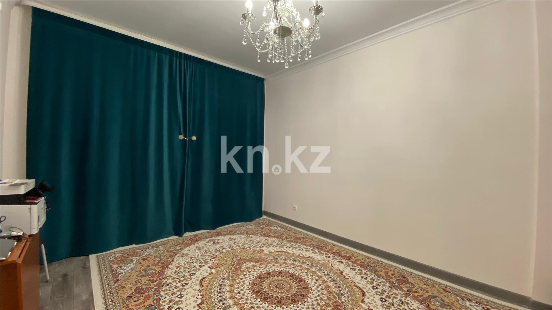 Продажа 2-комнатной квартиры, 57 м², ул. Дюсембекова - Продажа  двухкомнатных квартир в Караганде фото 1 из 10