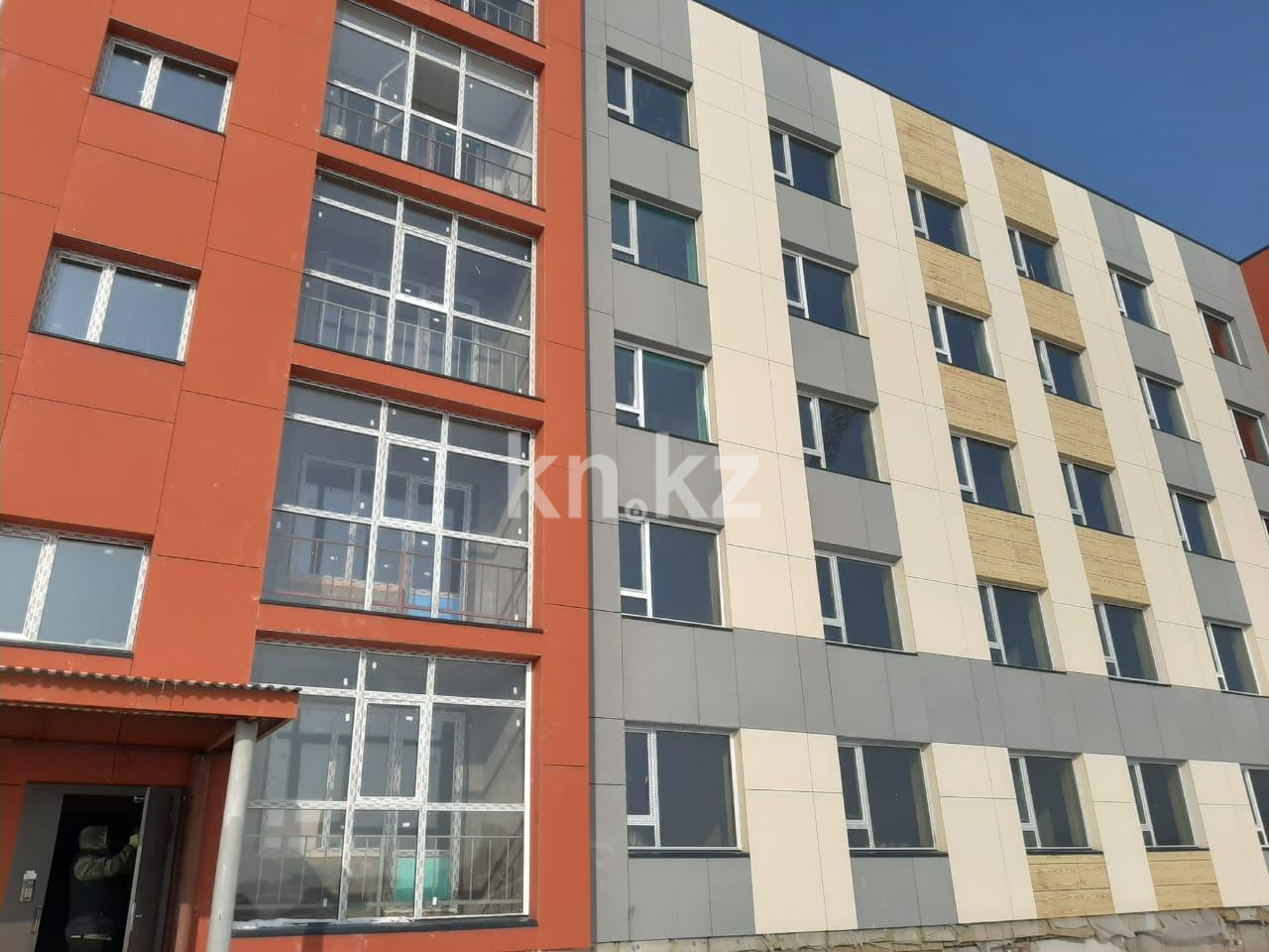 Продажа 2-комнатной квартиры, 64 м², ул. Академическая, дом  9/10 блок 2 в Караганде