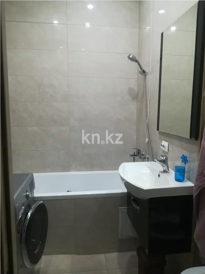 Продажа 2-комнатной квартиры, 62 м², пр. Улы Дала, дом  56 в Астане - фото 4