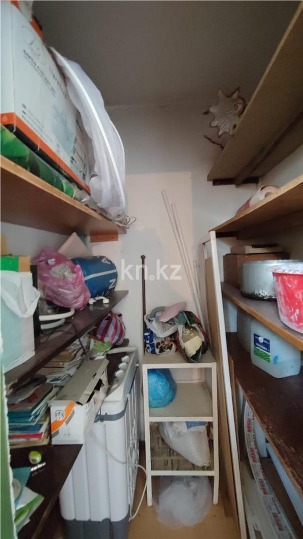 Продажа 2-комнатной квартиры, 50 м², мкр-н 18 - Продажа  двухкомнатных квартир в Караганде фото 17 из 19