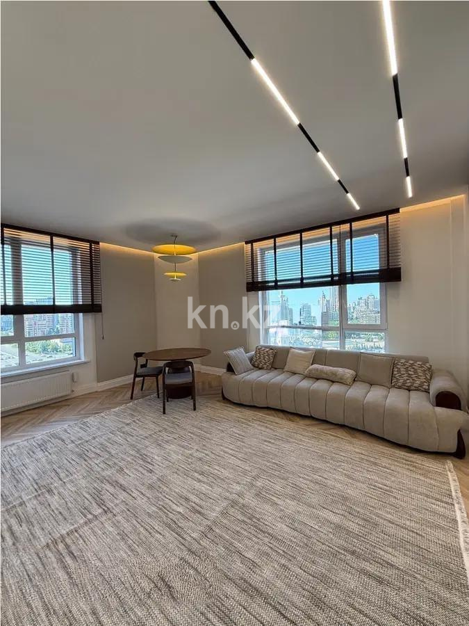 Продажа 3-комнатной квартиры, 109 м², ул. Сыганак, дом  52/2 - Продажа квартир в Астане без посредников фото 1 из 7